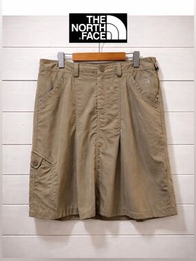 THE NORTH FACE Beige Utility Skirt – Size 12